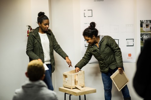 Sawhorse-teen-girls