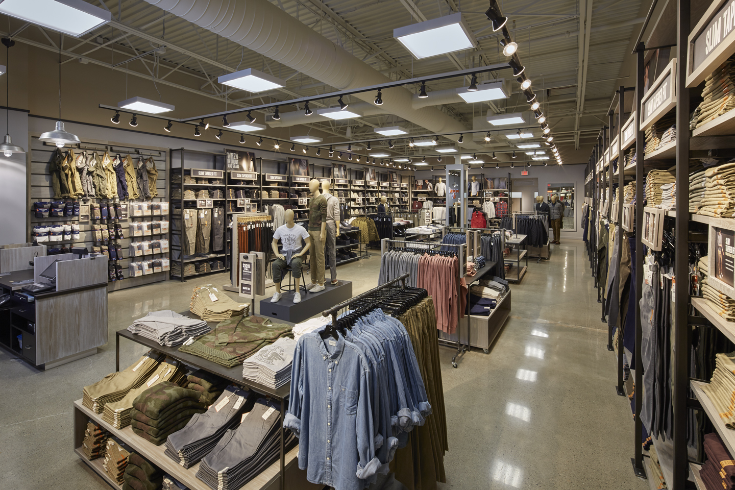 Dockers® Opens New Stores in U.S 