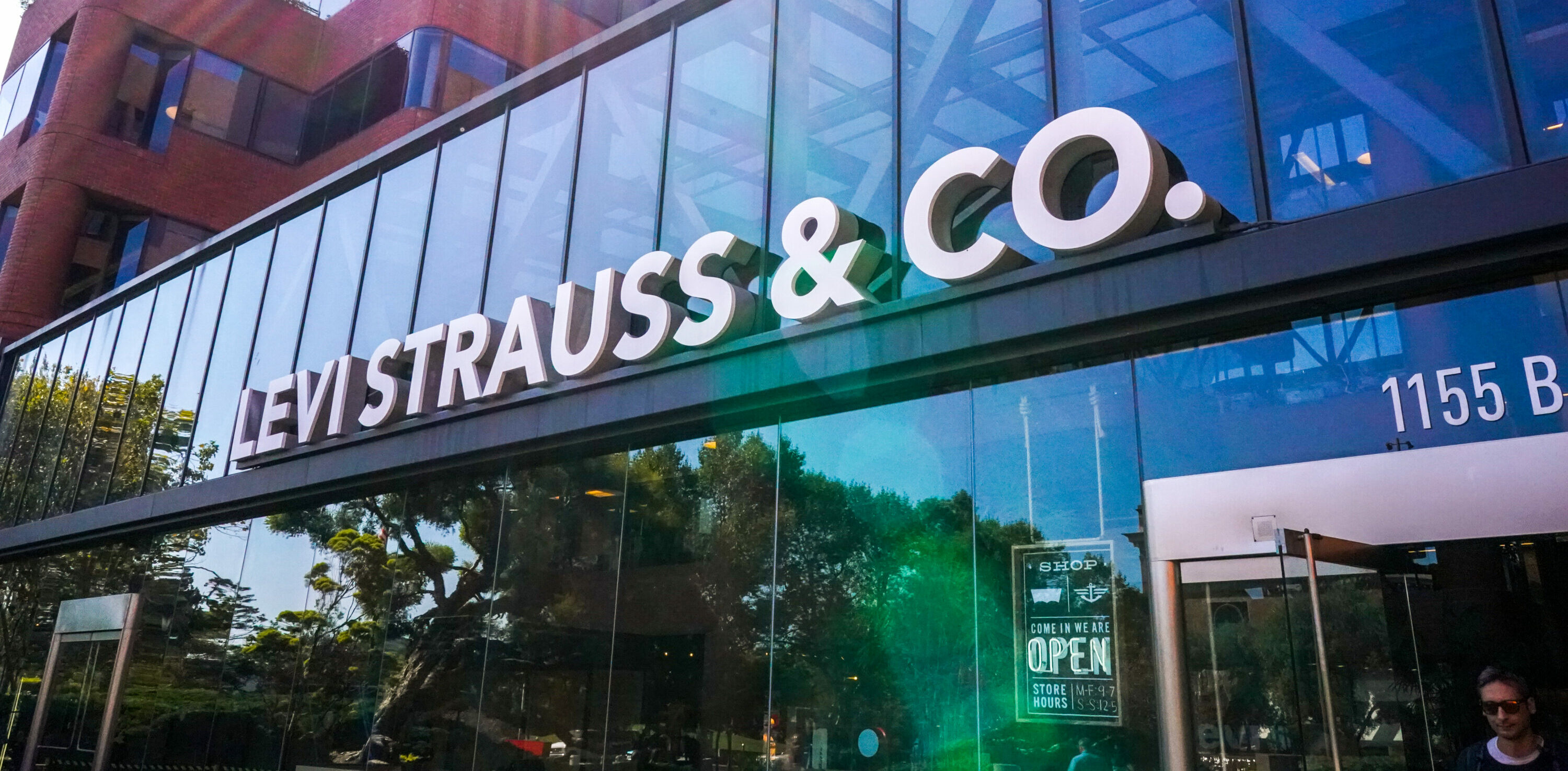Positioning Levi Co. For the Future - Levi Strauss & Co : Strauss & Co