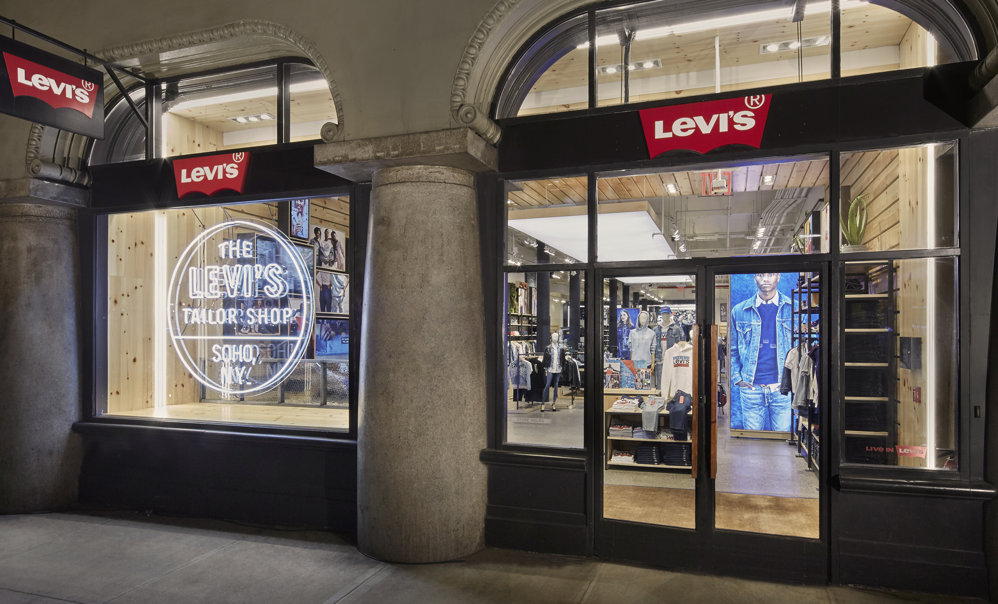 levis showroom near by me
