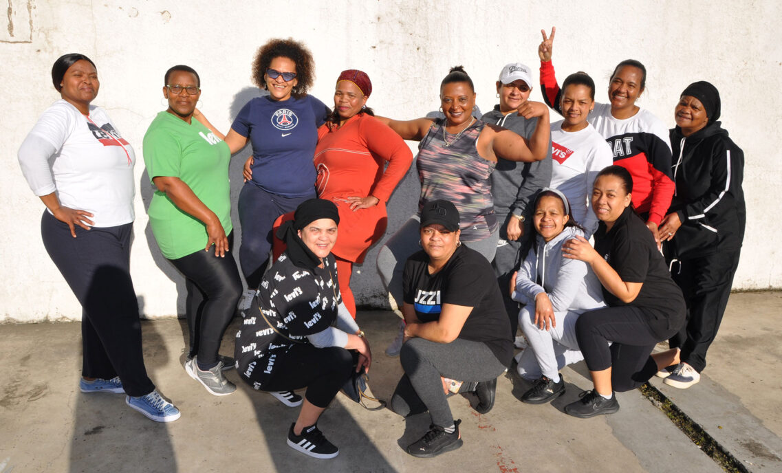 LS&Co. employees in South Africa pose for a group photo on the annual (Run) for Red Tab